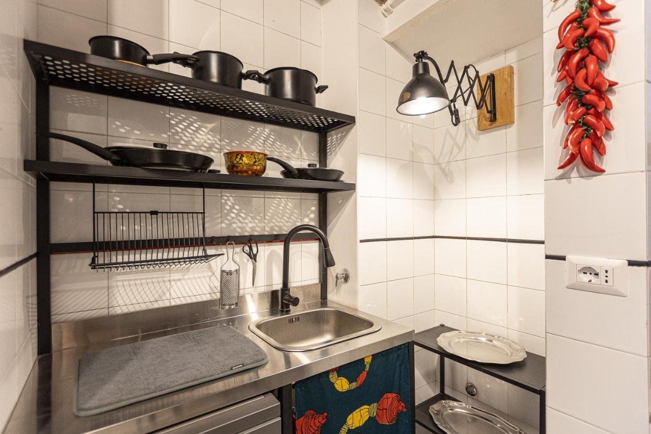 Amazing Historical Apartment - Jewish Ghetto Рим Экстерьер фото